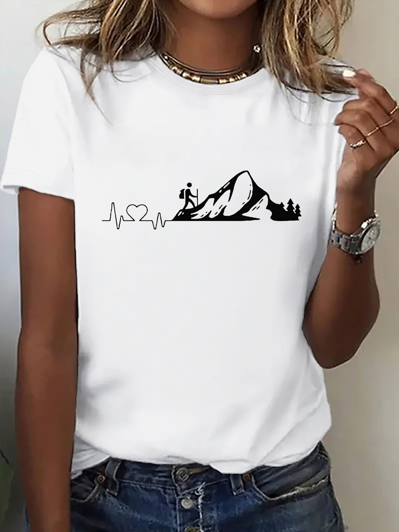 Outdoor Adventure Films - Kaos Wanita Motif Detak Jantung Gunung