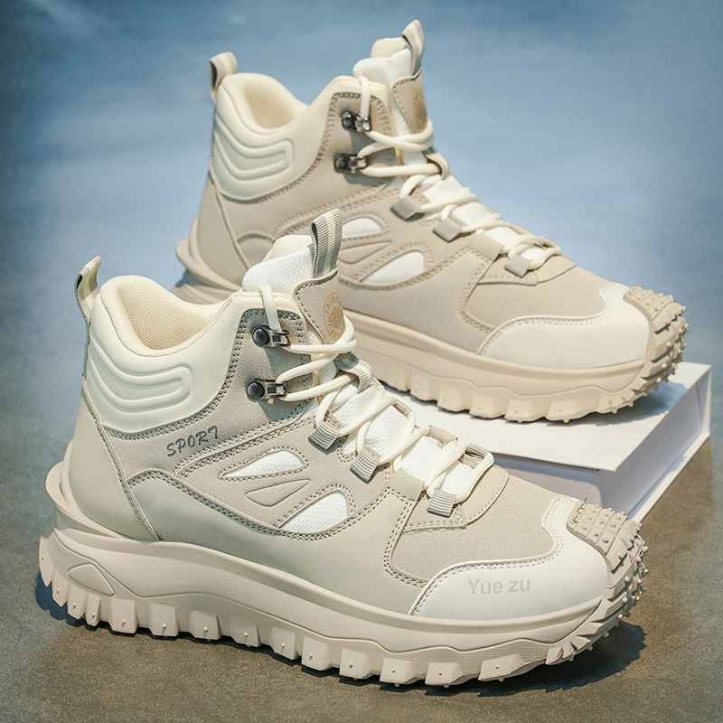Sepatu bot pria model high-top - Outdoor Adventure Travel ulasan dan harga