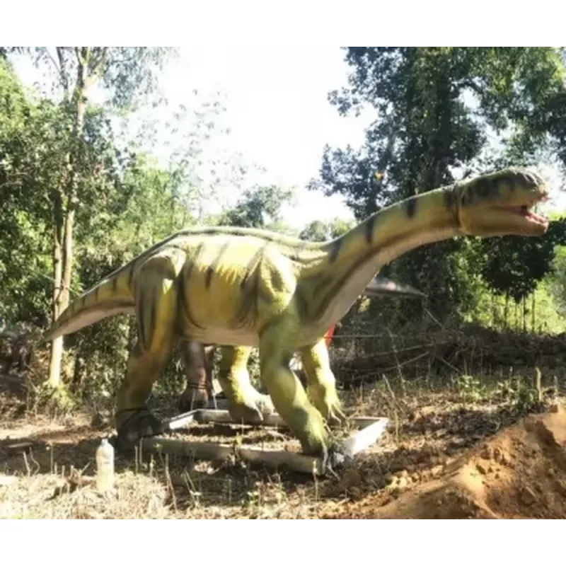Patung Dinosaurus Animasi dari - Outdoor Adventure Educator ulasan dan harga
